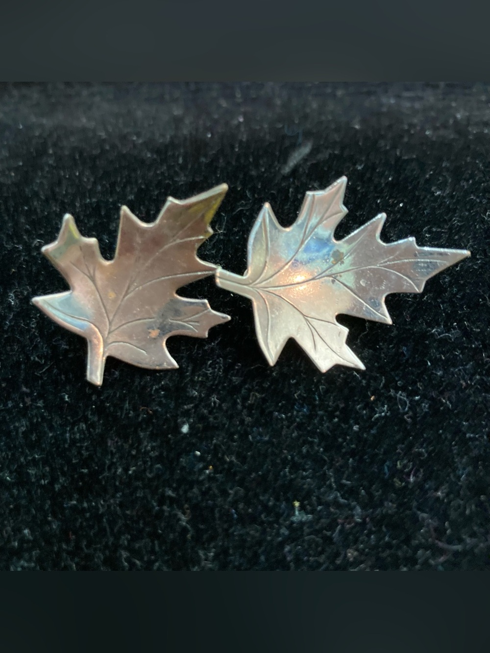 Vintage Silvertone Leaves “Twist-on” Earrings